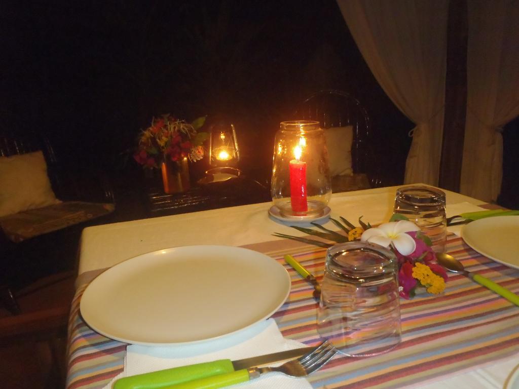 Mimi Na Wewe...In Africa Hotel Watamu Exterior photo