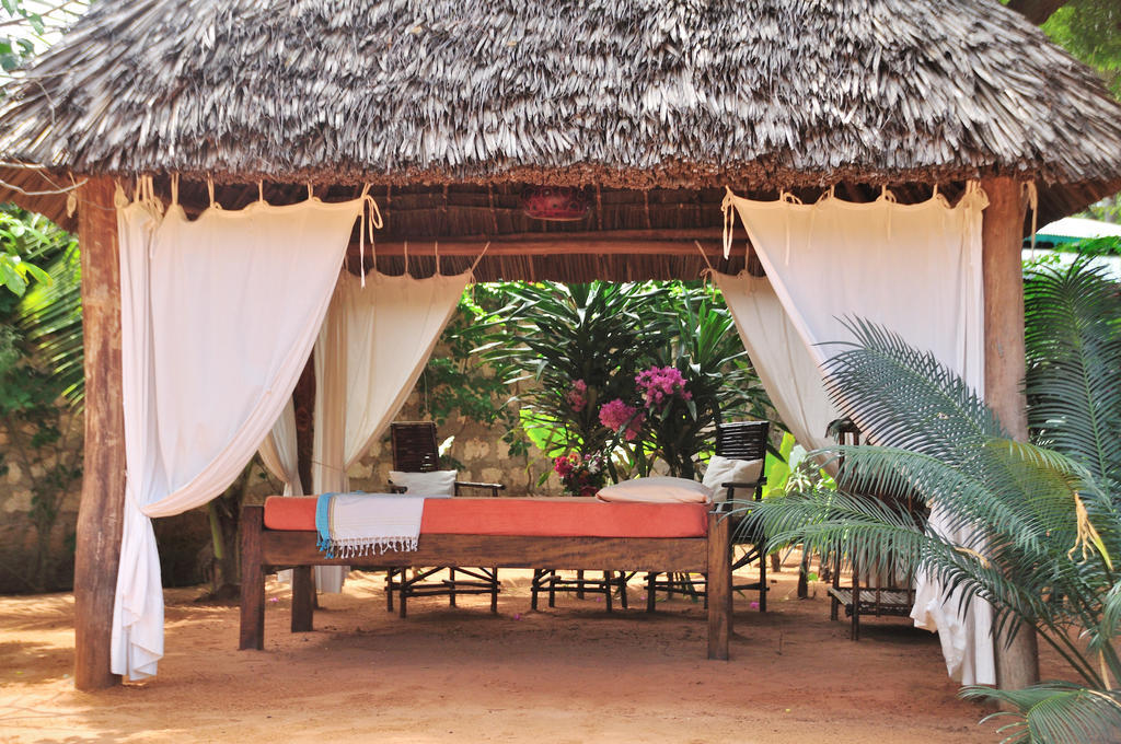 Mimi Na Wewe...In Africa Hotel Watamu Exterior photo